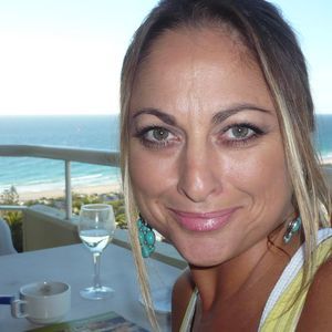 Meet your Posher, Casey